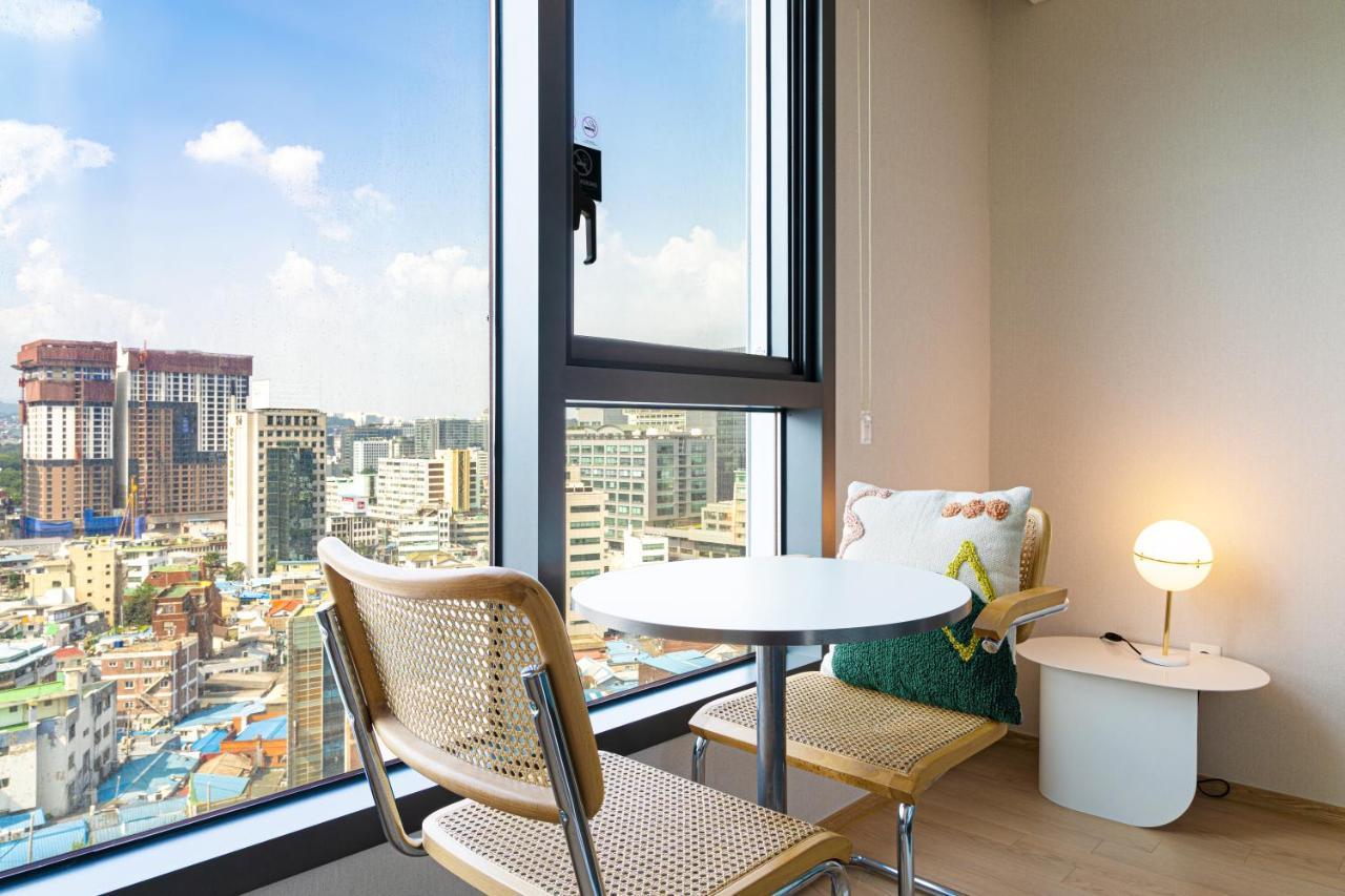 Urbanstay Myeongdong Seúl Exterior foto