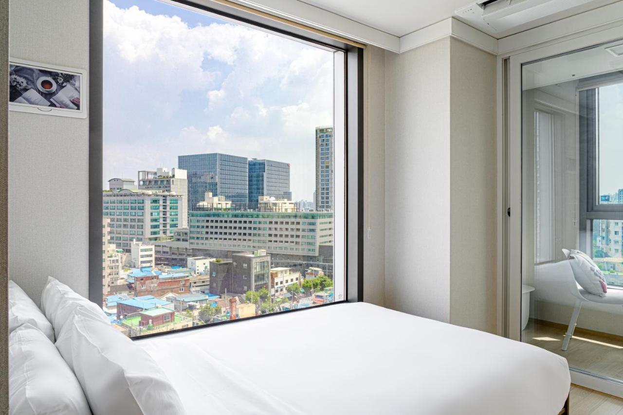 Urbanstay Myeongdong Seúl Exterior foto