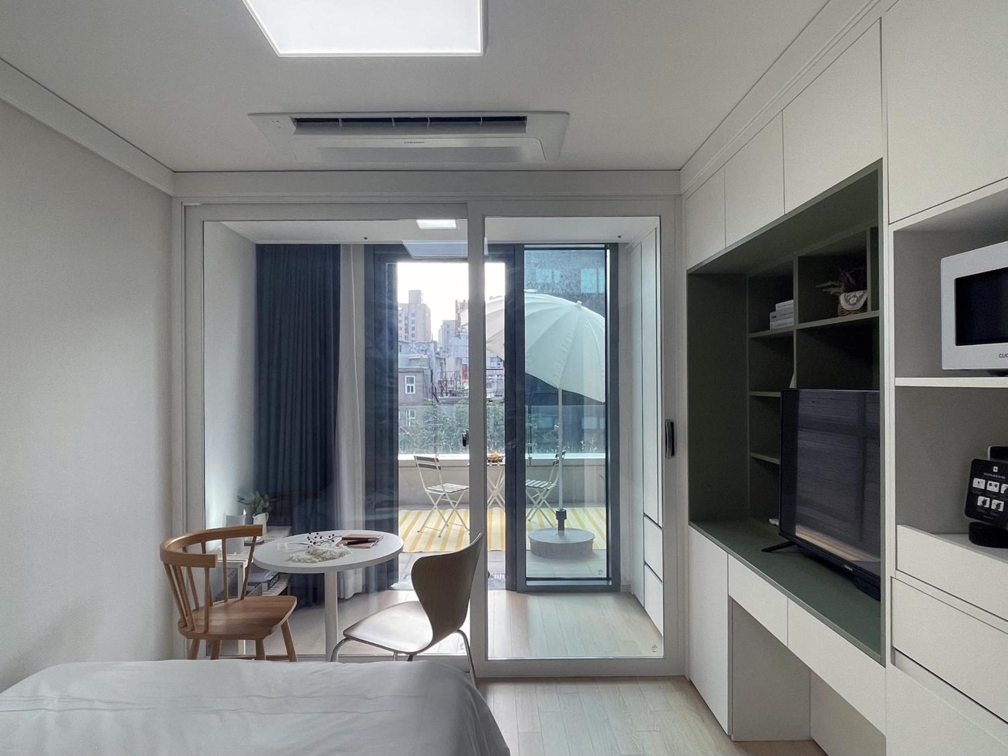 Urbanstay Myeongdong Seúl Exterior foto