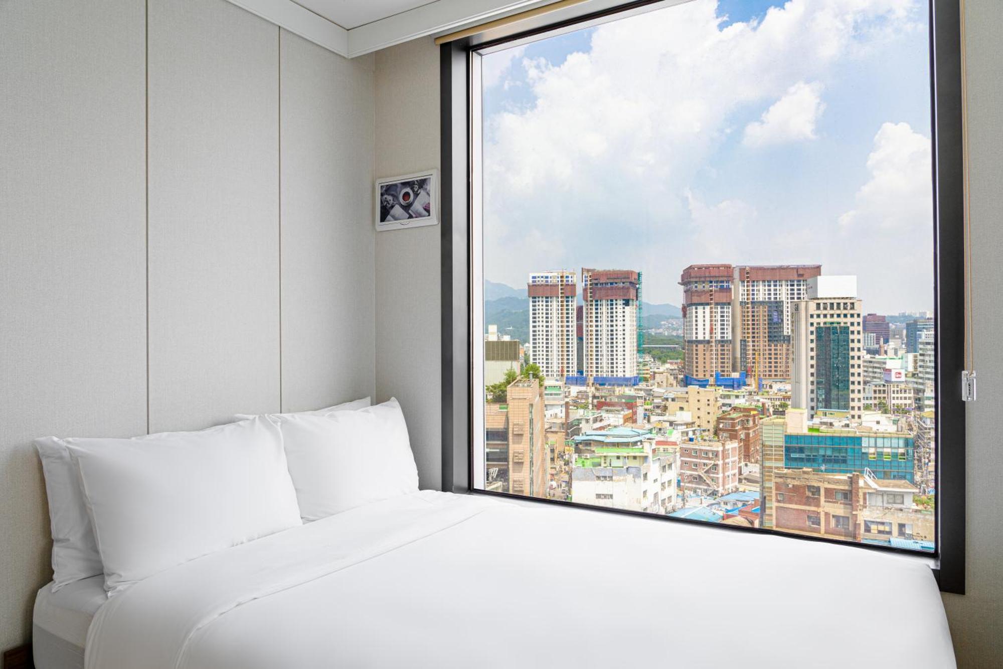 Urbanstay Myeongdong Seúl Exterior foto