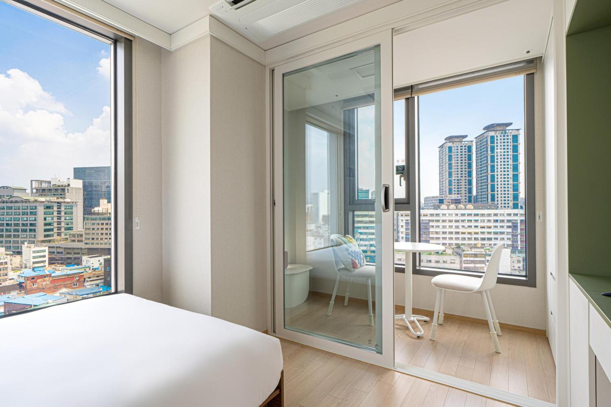 Urbanstay Myeongdong Seúl Exterior foto