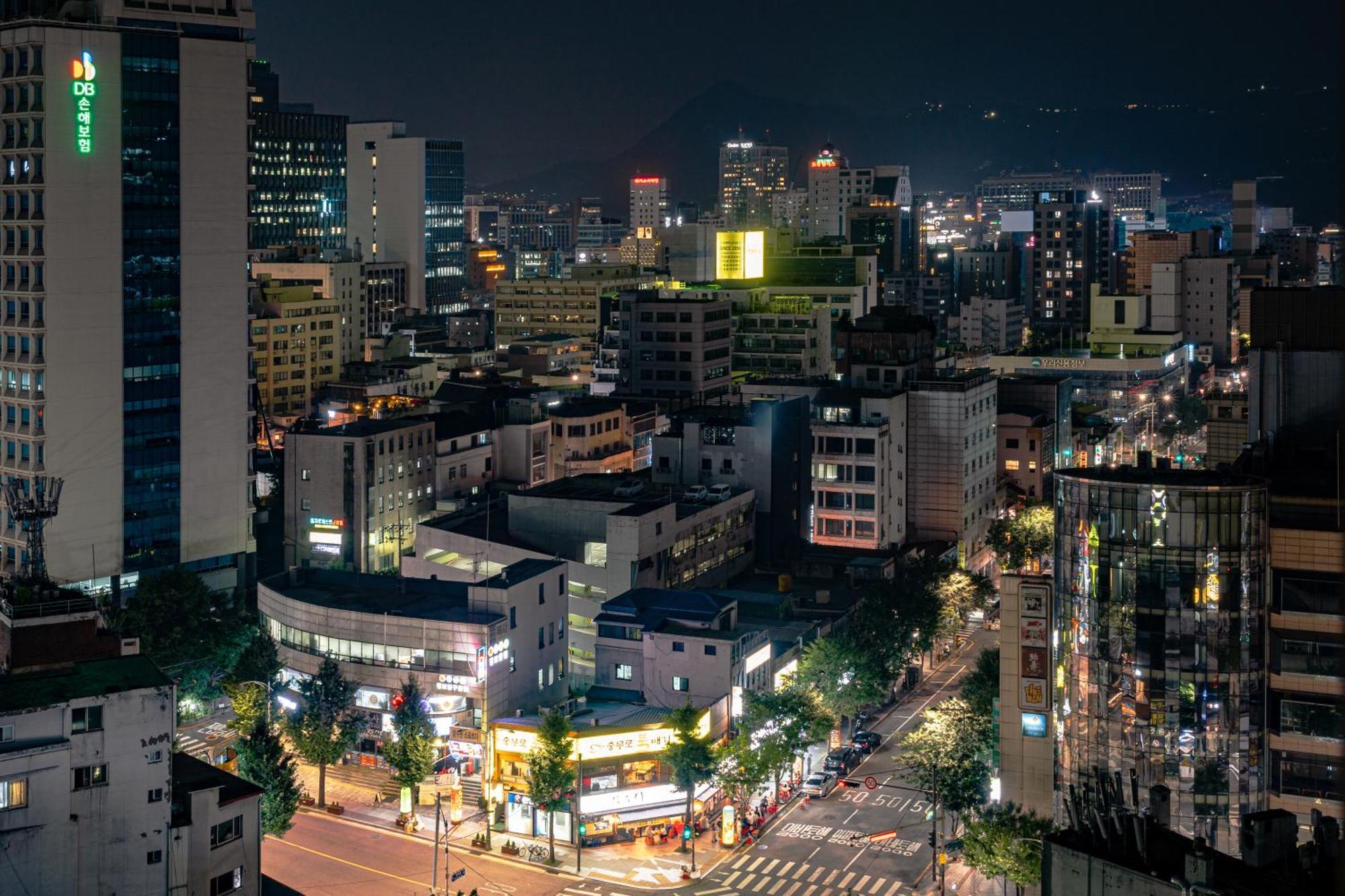 Urbanstay Myeongdong Seúl Exterior foto